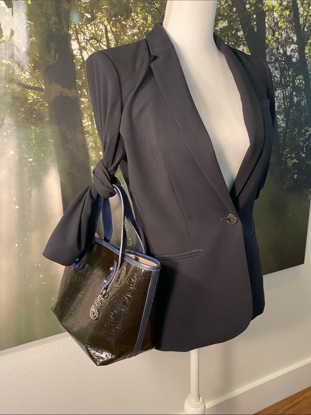 Salvatore Ferragamo Patent Leather XS Tote - Picture 4 of 15